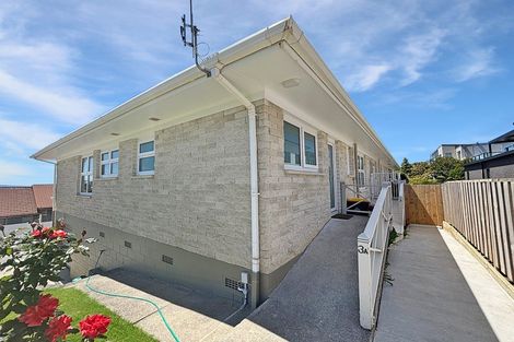 Photo of property in 1/3 Rangitoto View Road, Cockle Bay, Auckland, 2014