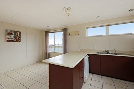 Photo of property in 43 Seddon Crescent, Marewa, Napier, 4110