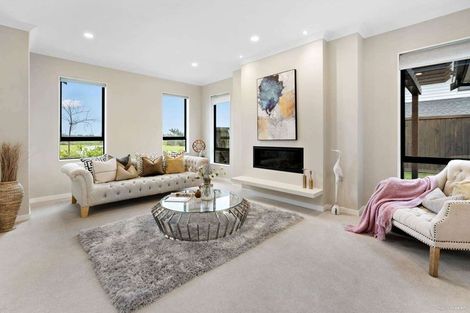 Photo of property in 37 Papareia Road, Karaka, Papakura, 2113