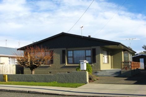 Photo of property in 4 Fraser Street, Waikiwi, Invercargill, 9810