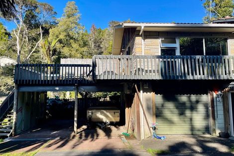 Photo of property in 148 Laingholm Drive, Laingholm, Auckland, 0604