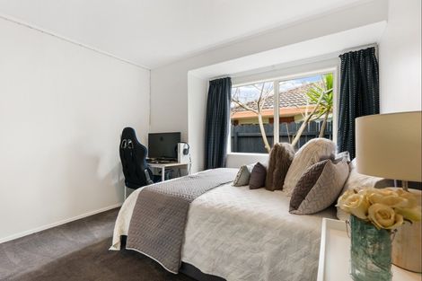 Photo of property in 48 Kilimanjaro Drive, Northpark, Auckland, 2013