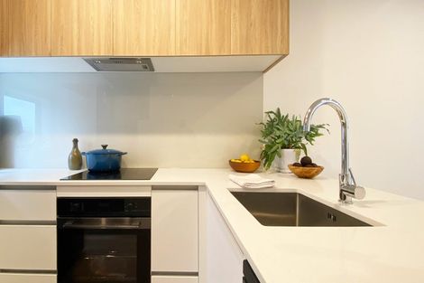 Photo of property in 3/327 Glengarry Road, Glen Eden, Auckland, 0602