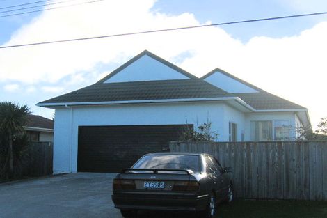 Photo of property in 13a Falla Street, Paraparaumu Beach, Paraparaumu, 5032