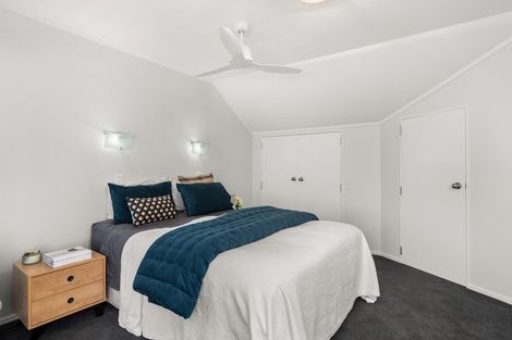 Photo of property in 17 Arrowfield Drive, Pyes Pa, Tauranga, 3112