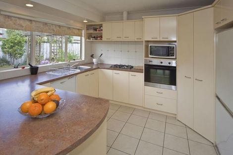 Photo of property in 14 Checkerberry Court, Henderson, Auckland, 0612
