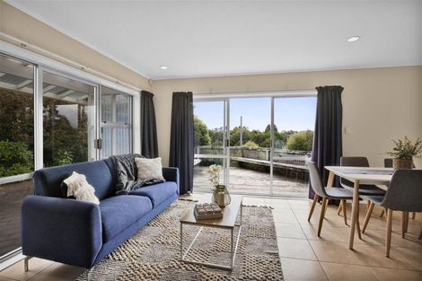 Photo of property in 146 Heta Road, Highlands Park, New Plymouth, 4312