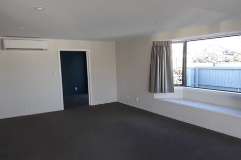 Photo of property in 2/3 Lansbury Avenue, Strowan, Christchurch, 8052