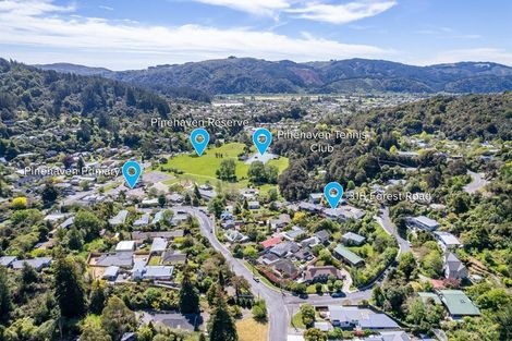 Photo of property in 31b Forest Road, Pinehaven, Upper Hutt, 5019