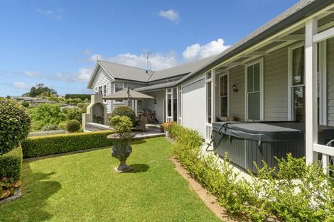 Photo of property in 59 Contour Avenue, Pyes Pa, Tauranga, 3112