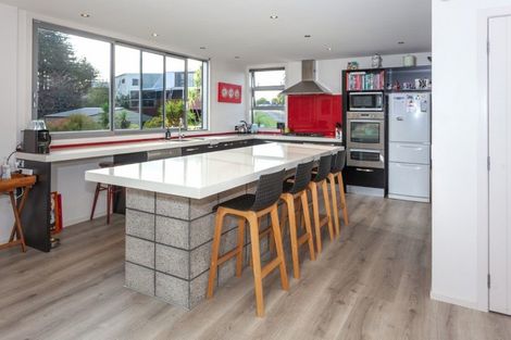 Photo of property in 125 Chevron Crescent, Whangamata, 3620