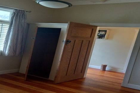 Photo of property in 32 Fergusson Avenue, Sandringham, Auckland, 1025