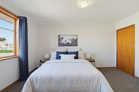 Photo of property in 37 Hadfield Crescent, College Estate, Whanganui, 4500