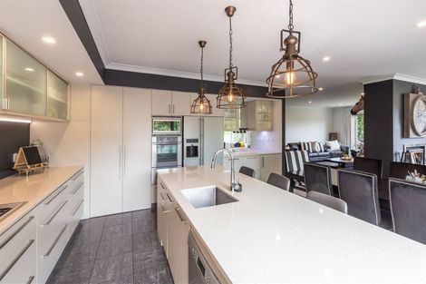 Photo of property in 68 Coolspring Way, Redwood, Christchurch, 8051