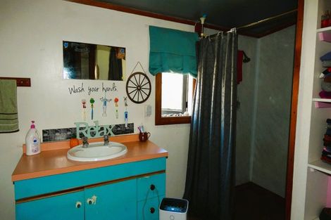 Photo of property in 58 Brougham Street, Westport, 7825