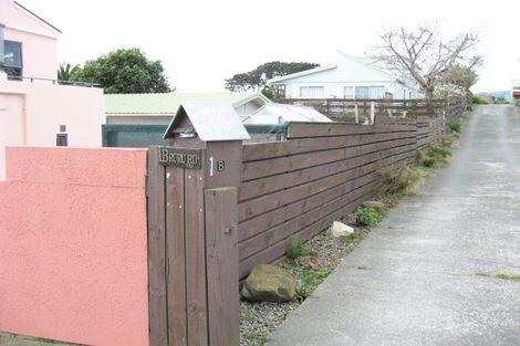 Photo of property in 1b Ruru Road, Otaihanga, Paraparaumu, 5036