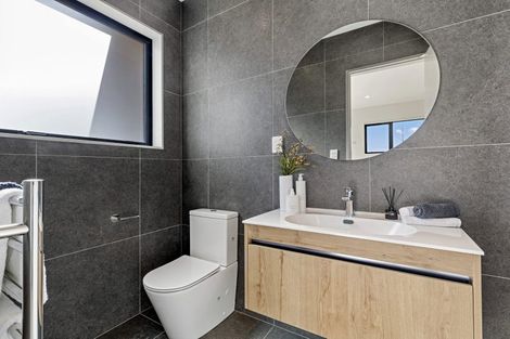 Photo of property in 3 Kiokio Place, Swanson, Auckland, 0614