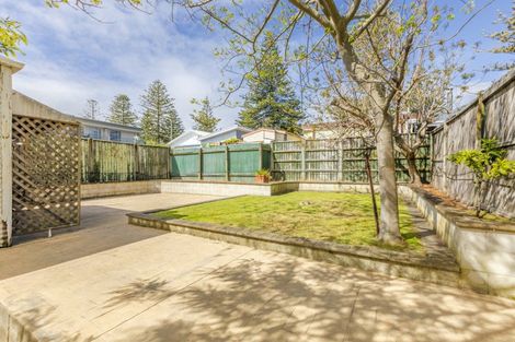 Photo of property in 482 Hastings Street, Napier South, Napier, 4110