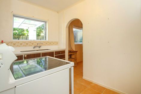 Photo of property in 1/19 Mcdowell Crescent, Hillcrest, Auckland, 0627