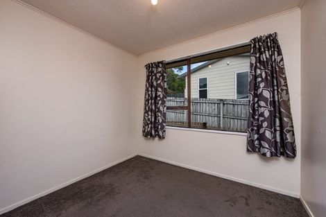 Photo of property in 27 Invercargill Drive, Kelson, Lower Hutt, 5010
