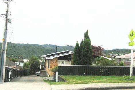 Photo of property in 33 Hillside Drive, Maoribank, Upper Hutt, 5018