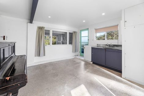 Photo of property in 1 Keith Smith Avenue, Beach Haven, Auckland, 0626