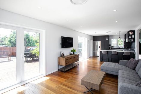 Photo of property in 45 Gregan Crescent, Burnside, Christchurch, 8053