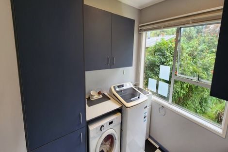 Photo of property in 6 Peace Avenue, Moturoa, New Plymouth, 4310