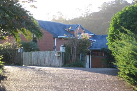 Photo of property in 20 Redlands Grove, Swanson, Auckland, 0612