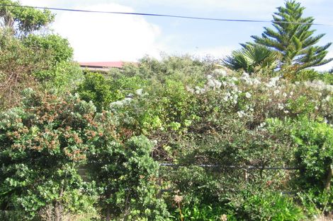 Photo of property in 14 Waiuta Street, Titahi Bay, Porirua, 5022