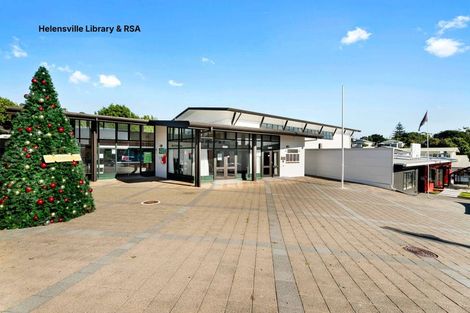 Photo of property in 38d Kaipara Lake Road, South Head, Helensville, 0874