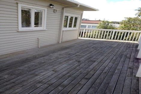 Photo of property in 1072 Great North Road, Point Chevalier, Auckland, 1022