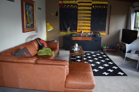 Photo of property in 1/59a Glencoe Road, Browns Bay, Auckland, 0630