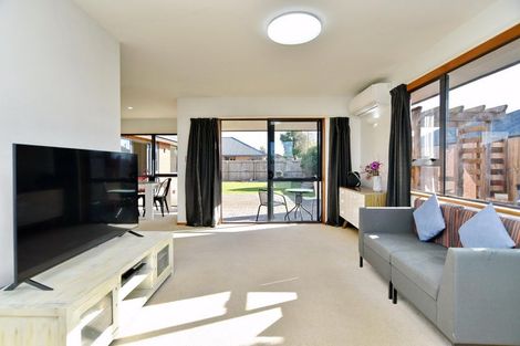 Photo of property in 15 Green Street, Rangiora, 7400