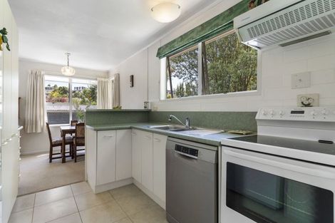 Photo of property in 71 Hartley Terrace, Massey, Auckland, 0614
