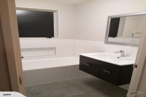 Photo of property in 2/160 Halswell Road, Hillmorton, Christchurch, 8025