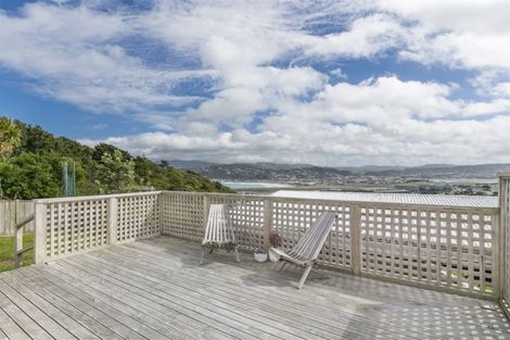Photo of property in 18 Ahuriri Street, Strathmore Park, Wellington, 6022
