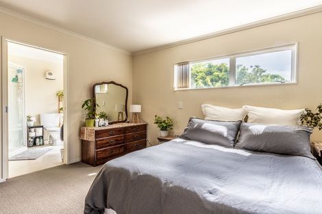 Photo of property in 9a Francis Road, Paraparaumu Beach, Paraparaumu, 5032