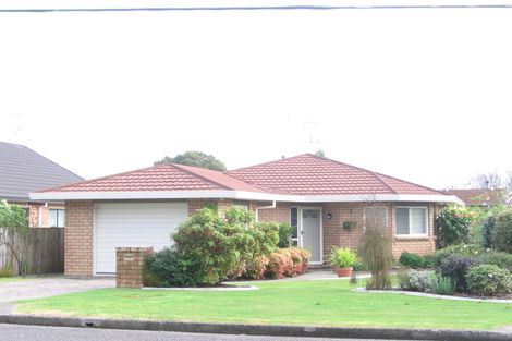 Photo of property in 62 Parata Street, Waikanae, 5036