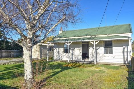 Photo of property in 35 Frederick Street, Carterton, 5713