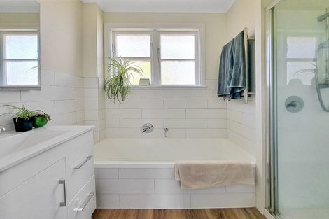 Photo of property in 69 Sladden Street, Naenae, Lower Hutt, 5011