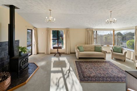 Photo of property in 2 D'urville Rise, Richmond, 7020