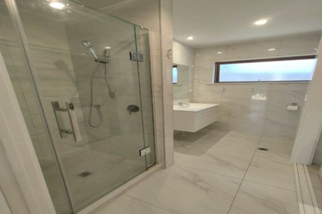 Photo of property in 26 Moore Street, Hillcrest, Auckland, 0627