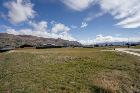 Photo of property in 11 Simpson Crescent, Wanaka, 9305