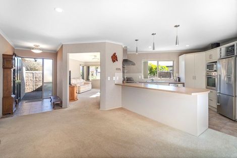 Photo of property in 28 Park Lane, Whitianga, 3510