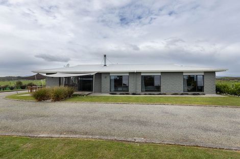 Photo of property in 52 Greyhound Road, Arahura Valley, Hokitika, 7882