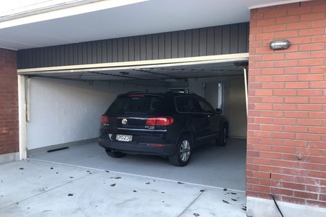 Photo of property in 1/5 Rhyl Place, Bryndwr, Christchurch, 8053