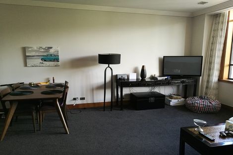 Photo of property in The Metropolis Apartments, 812/1 Courthouse Lane, Auckland Central, Auckland, 1010