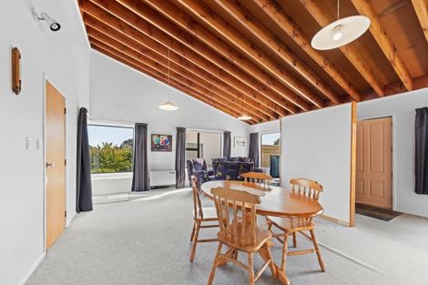 Photo of property in 17 Ballantrae Place, Highlands Park, New Plymouth, 4312
