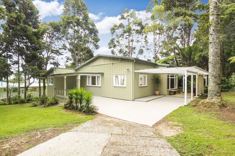 Photo of property in 27 Victory Road, Laingholm, Auckland, 0604